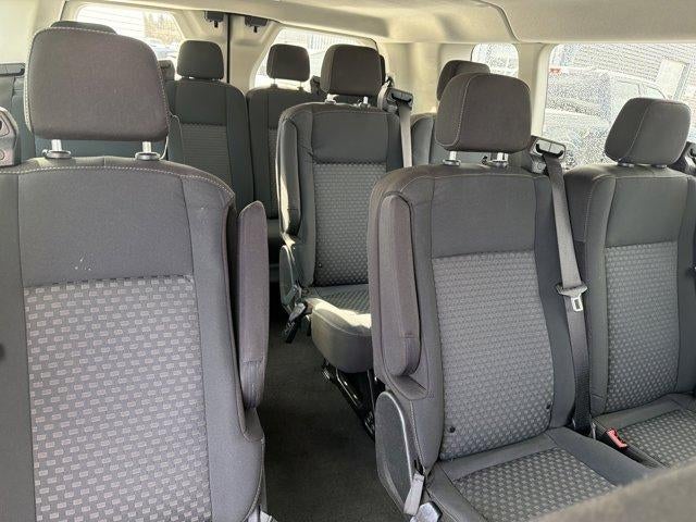 2023 Ford Transit Passenger Wagon T-350 148" Low Roof XLT RWD