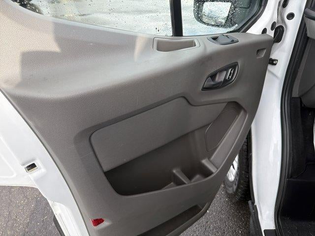 2023 Ford Transit Passenger Wagon T-350 148" Low Roof XLT RWD