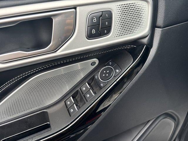 2022 Ford Explorer ST 4WD