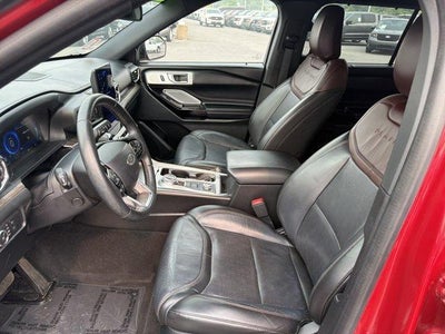 2022 Ford Explorer Platinum 4WD