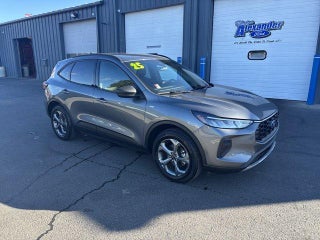 2025 Ford Escape ST-Line AWD