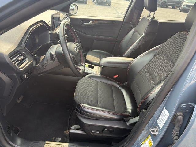 2025 Ford Escape ST-Line Select AWD