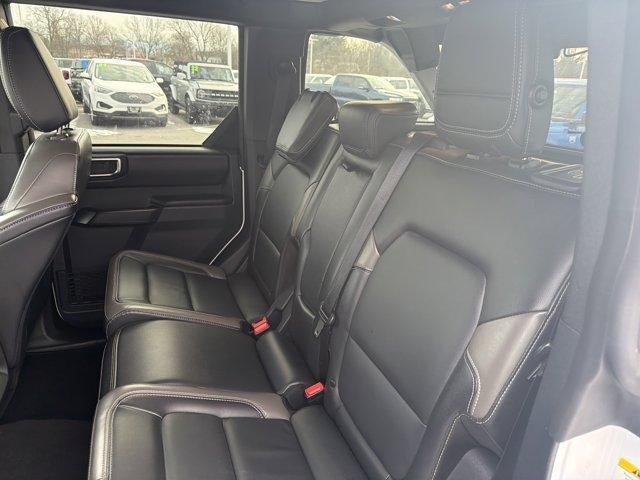 2025 Ford Bronco Outer Banks 4 Door 4x4