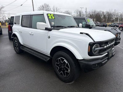 2025 Ford Bronco Outer Banks 4 Door 4x4