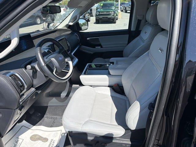 2025 Ford Expedition Max Platinum 4x4