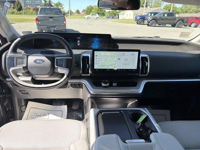 2025 Ford Expedition Max Platinum 4x4