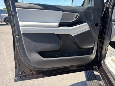 2025 Ford Expedition Max Platinum 4x4