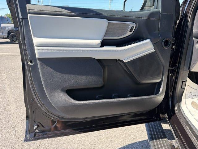 2025 Ford Expedition Max Platinum 4x4