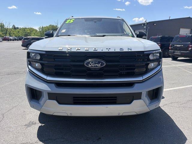 2025 Ford Expedition Max Platinum 4x4