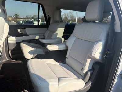 2025 Ford Expedition Max Platinum 4x4