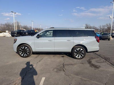 2025 Ford Expedition Max Platinum 4x4