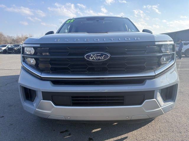 2025 Ford Expedition Max Platinum 4x4