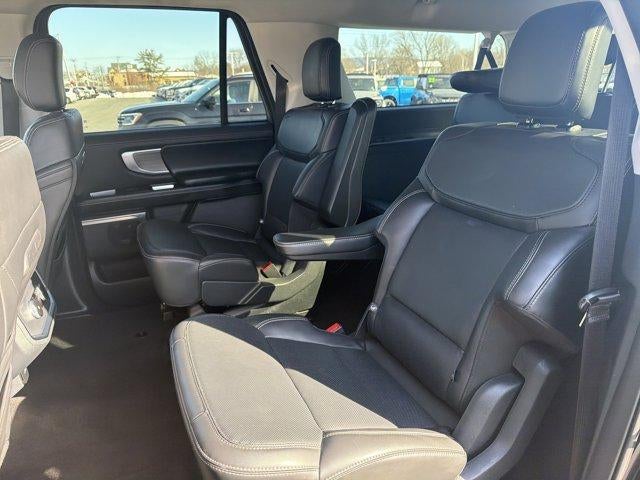 2025 Ford Expedition Max Platinum 4x4