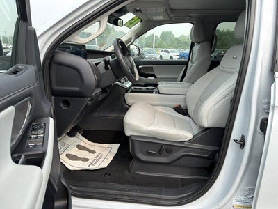 2025 Ford Expedition Max Platinum 4x4