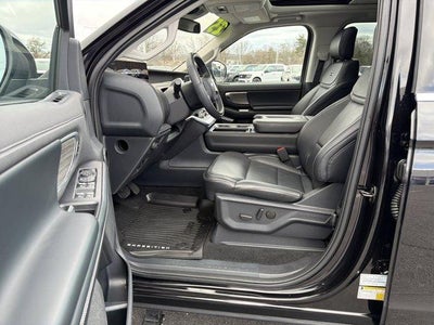 2025 Ford Expedition Max Platinum 4x4