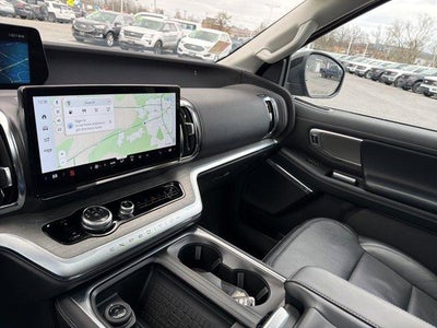 2025 Ford Expedition Max Platinum 4x4