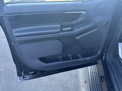 2025 Ford Expedition Max Platinum 4x4