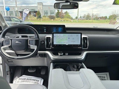 2025 Ford Expedition Max Platinum 4x4