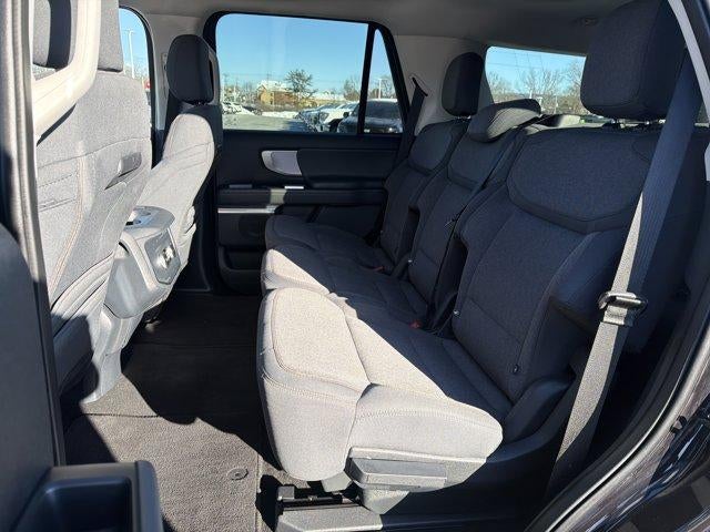 2025 Ford Expedition Active 4x4