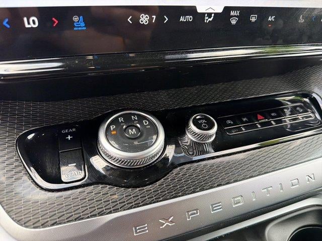 2025 Ford Expedition Platinum 4x4