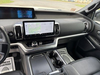 2025 Ford Expedition Platinum 4x4