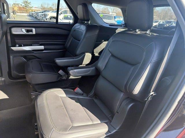 2023 Ford Explorer XLT 4WD