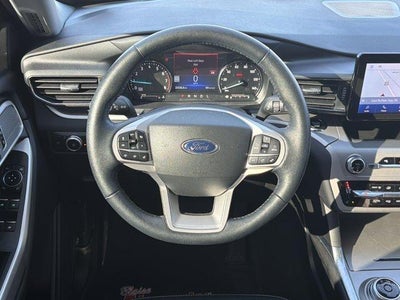 2023 Ford Explorer XLT 4WD