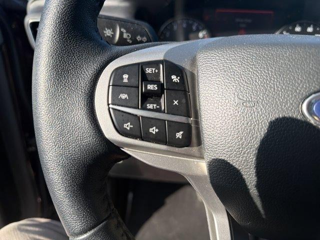 2023 Ford Explorer XLT 4WD