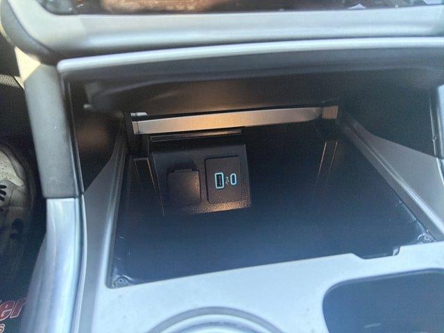 2023 Ford Explorer XLT 4WD