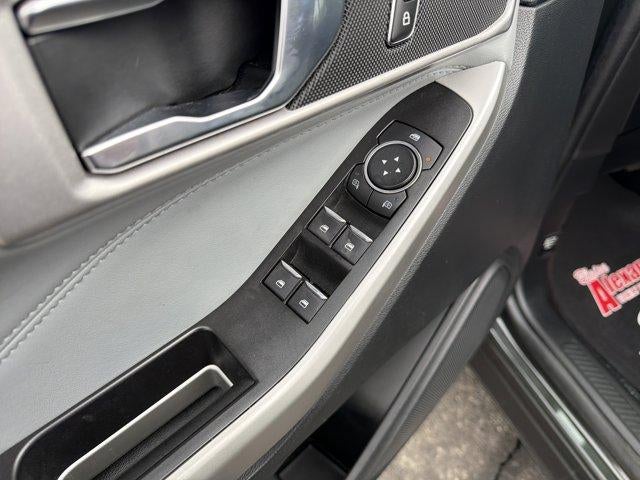 2022 Ford Explorer XLT 4WD