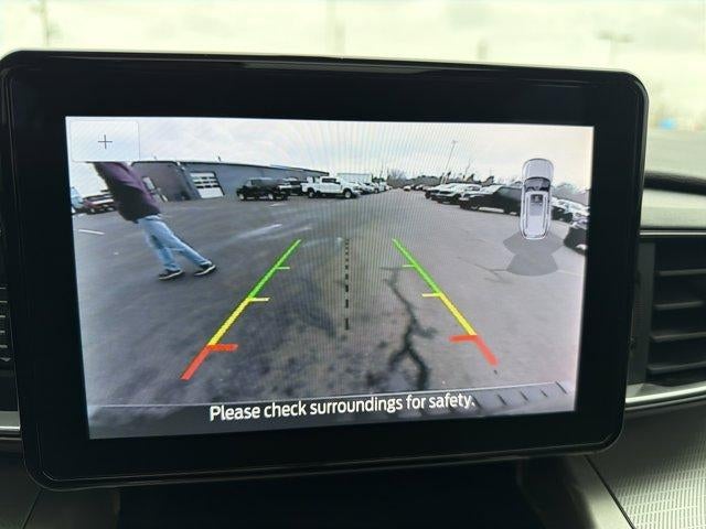 2022 Ford Explorer XLT 4WD