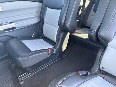 2022 Ford Explorer XLT 4WD