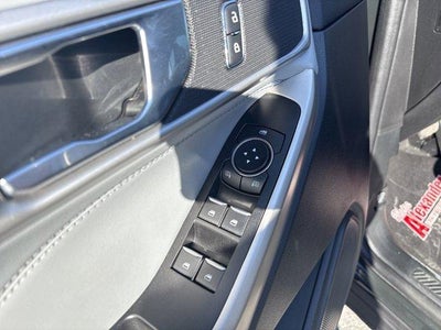 2022 Ford Explorer XLT 4WD