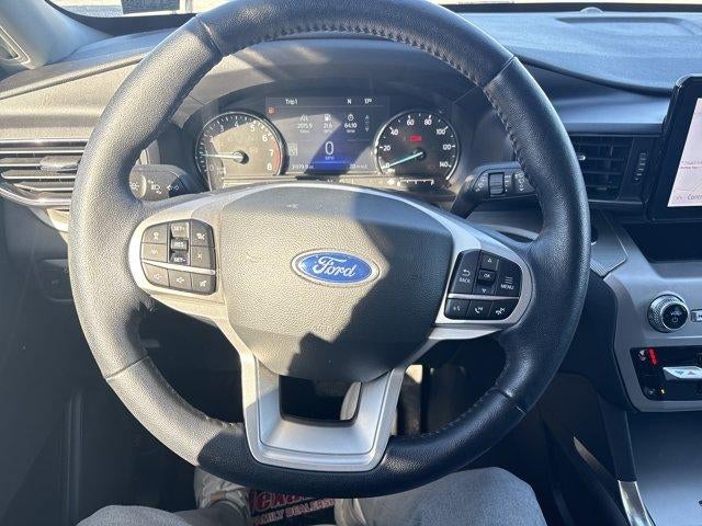 2022 Ford Explorer XLT 4WD