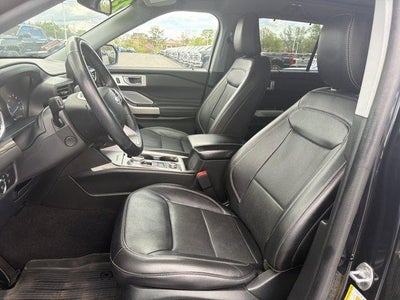 2023 Ford Explorer Limited 4WD