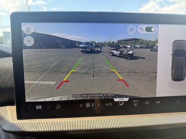 2025 Ford Explorer Active RWD