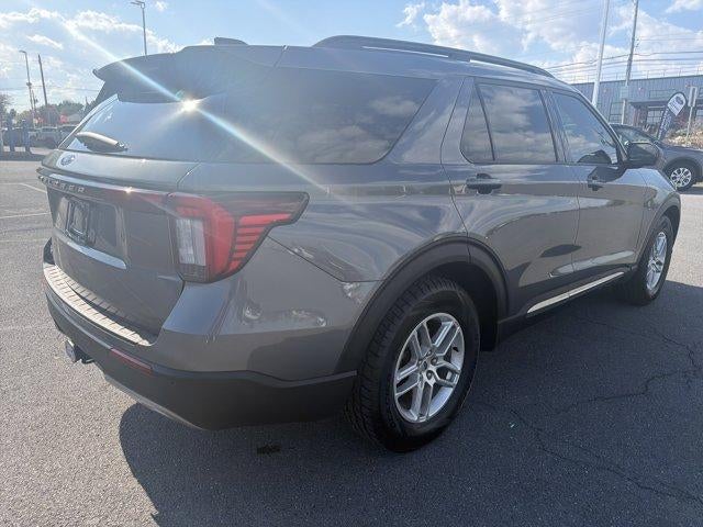 2025 Ford Explorer Active RWD