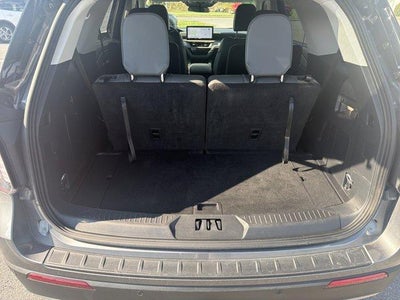 2025 Ford Explorer Active RWD