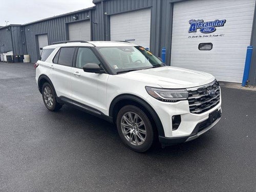2025 Ford Explorer Active 4WD