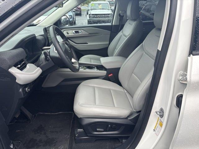 2025 Ford Explorer Active 4WD