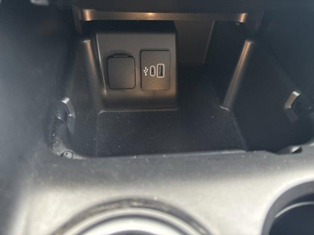 2025 Ford Explorer Active 4WD