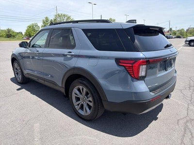 2026 Ford Explorer Active w/100A Pkg 4WD