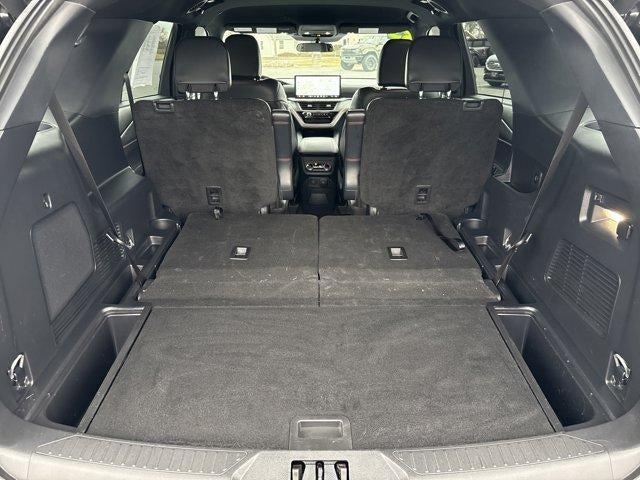 2025 Ford Explorer ST-Line 4WD