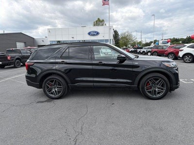 2026 Ford Explorer ST-Line 4WD