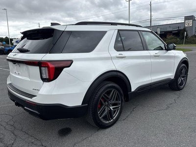 2026 Ford Explorer ST-Line 4WD