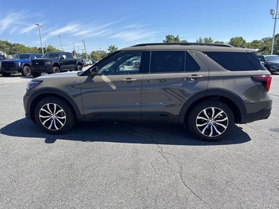 2026 Ford Explorer ST-Line 4WD
