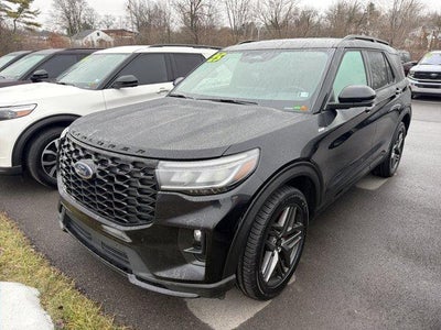 2025 Ford Explorer ST-Line 4WD