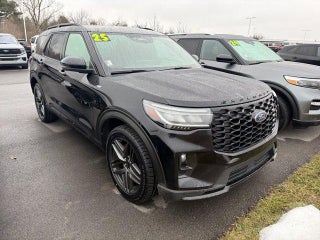 2025 Ford Explorer ST-Line 4WD