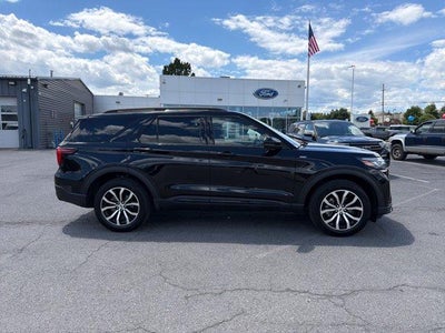 2026 Ford Explorer ST-Line 4WD