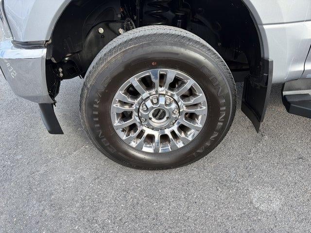 2021 Ford Super Duty F-250 SRW XLT 4WD Crew Cab 6.75' Box